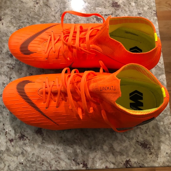 Nike Other - Nike Mercurial Men’s cleats sz 10.5